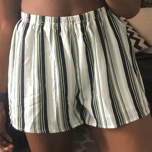 STRIPED SHORTS